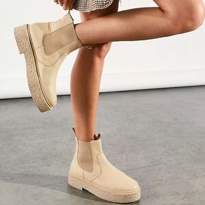 Free People* Carmel* Platform* Chelsea Boot* Bone* Sz US 9.5/EU 41